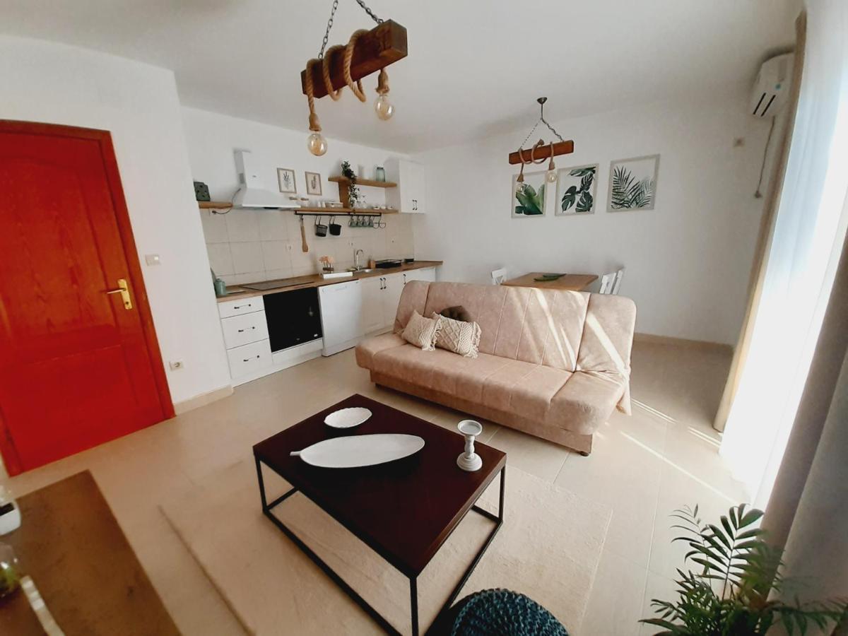 Apartment Macic Dub I Kotor